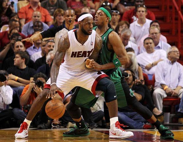 台上闪耀 台上闪耀